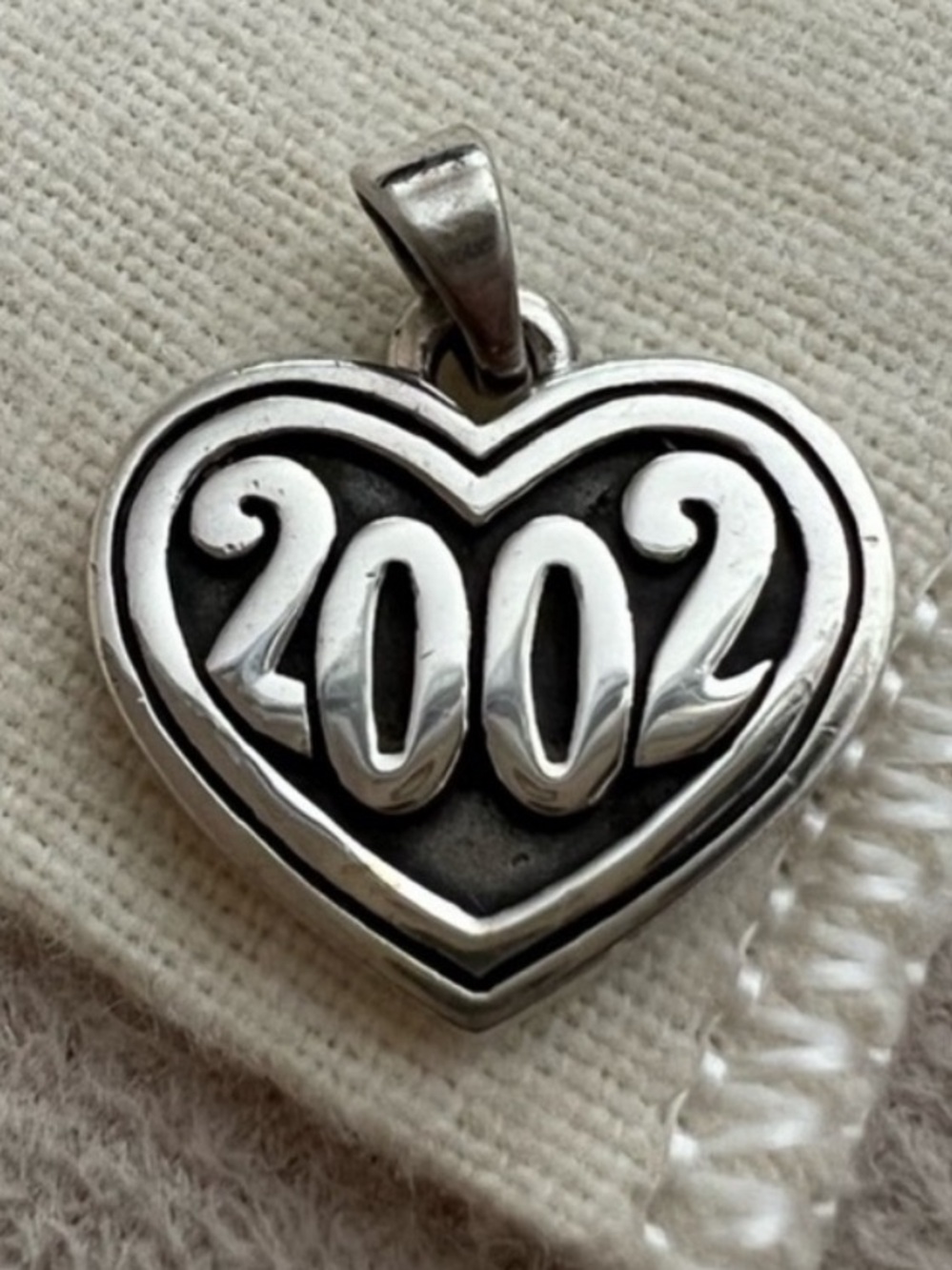 RARE 2002 James Avery heart pendant RETIRED